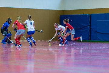 Bild 84 - B-Juniorinnen Bahrenfeld